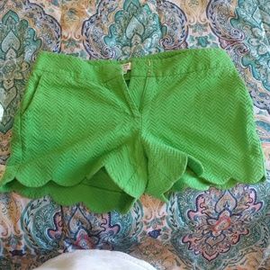 Crown Ivy scalloped shorts